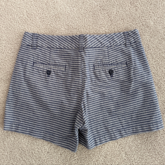 Striped Gap Shorts - Picture 2 of 3